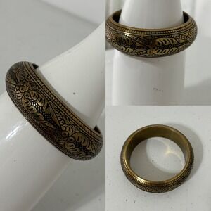 Vtg Brass Bangle Bracelet Boho Floral Embossed Cottage Festival Hippie Women 8"